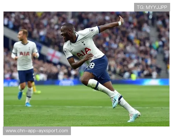 巴黎拟在中场配置上做出重大变化提高掌控力