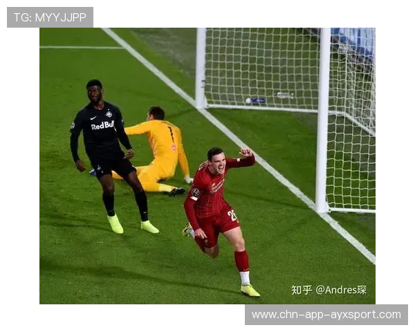 本菲卡—拉斐尔斜传破开对方防线